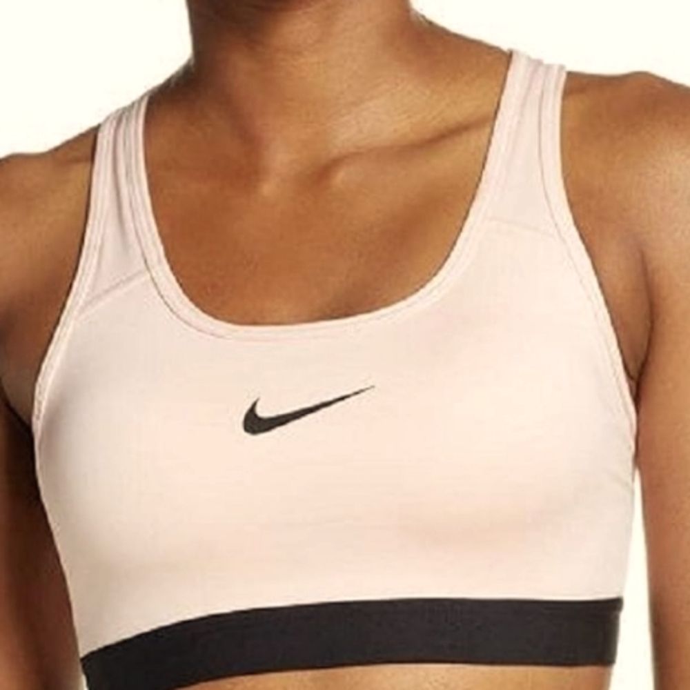 NWT Nike Medium Support Swoosh Bra